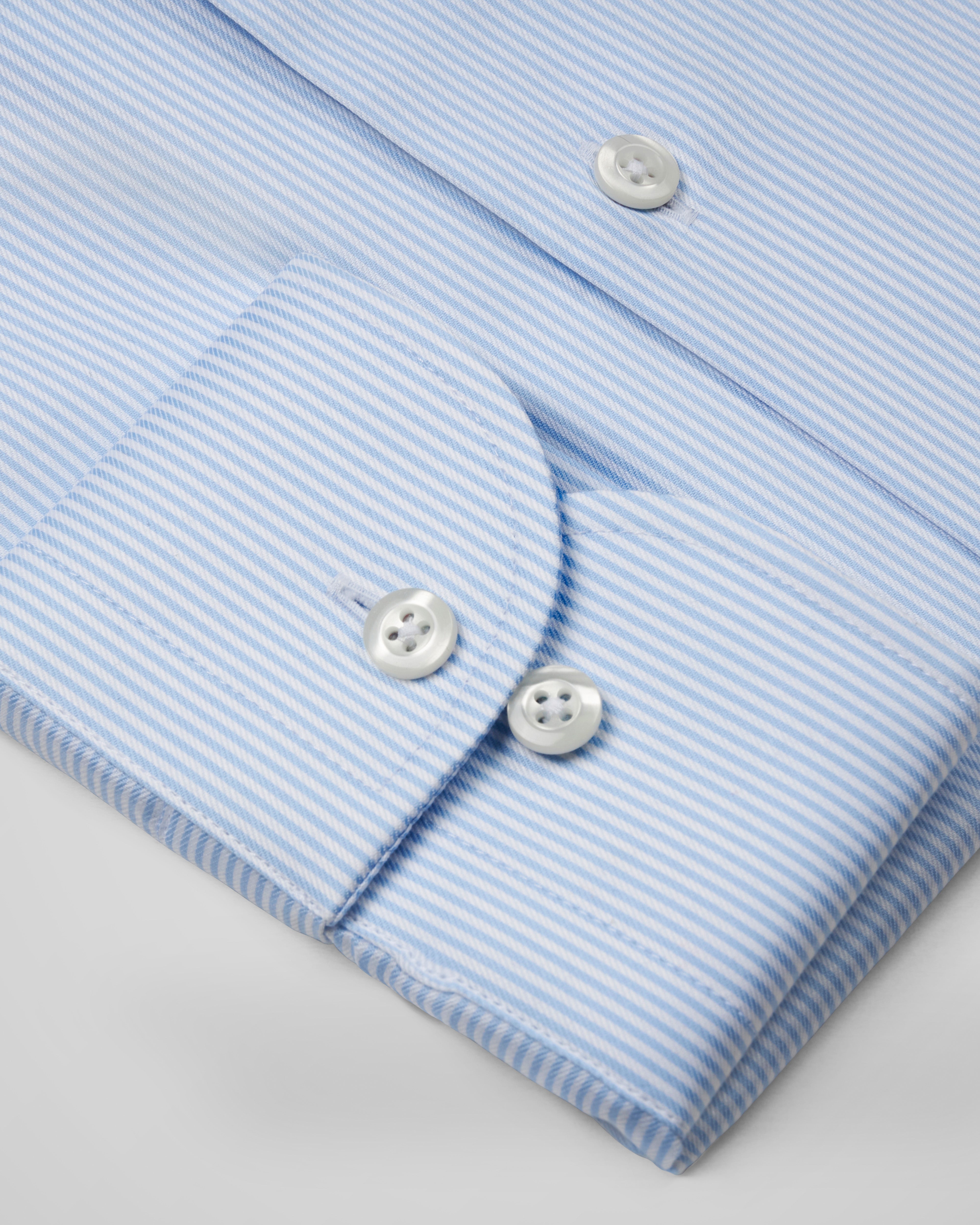 The Lawyer 4.0 | Lyseblå stripe